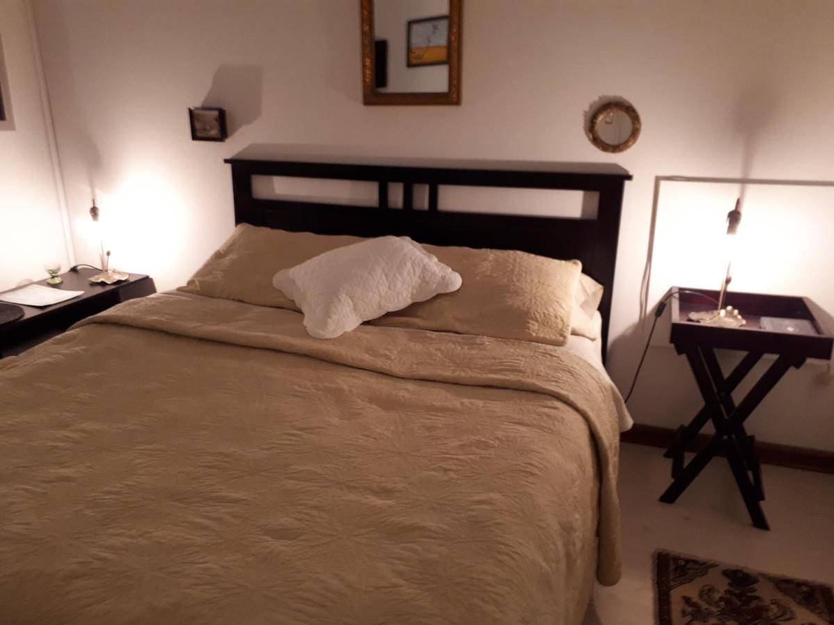 A La Fugue Hotel Ъпингтън Екстериор снимка
