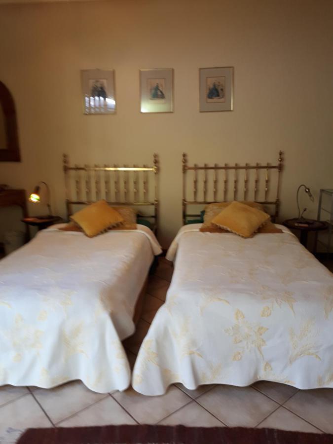A La Fugue Hotel Ъпингтън Екстериор снимка