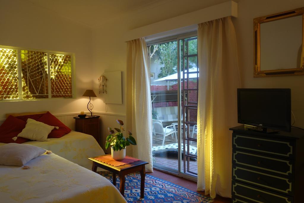 A La Fugue Hotel Ъпингтън Екстериор снимка